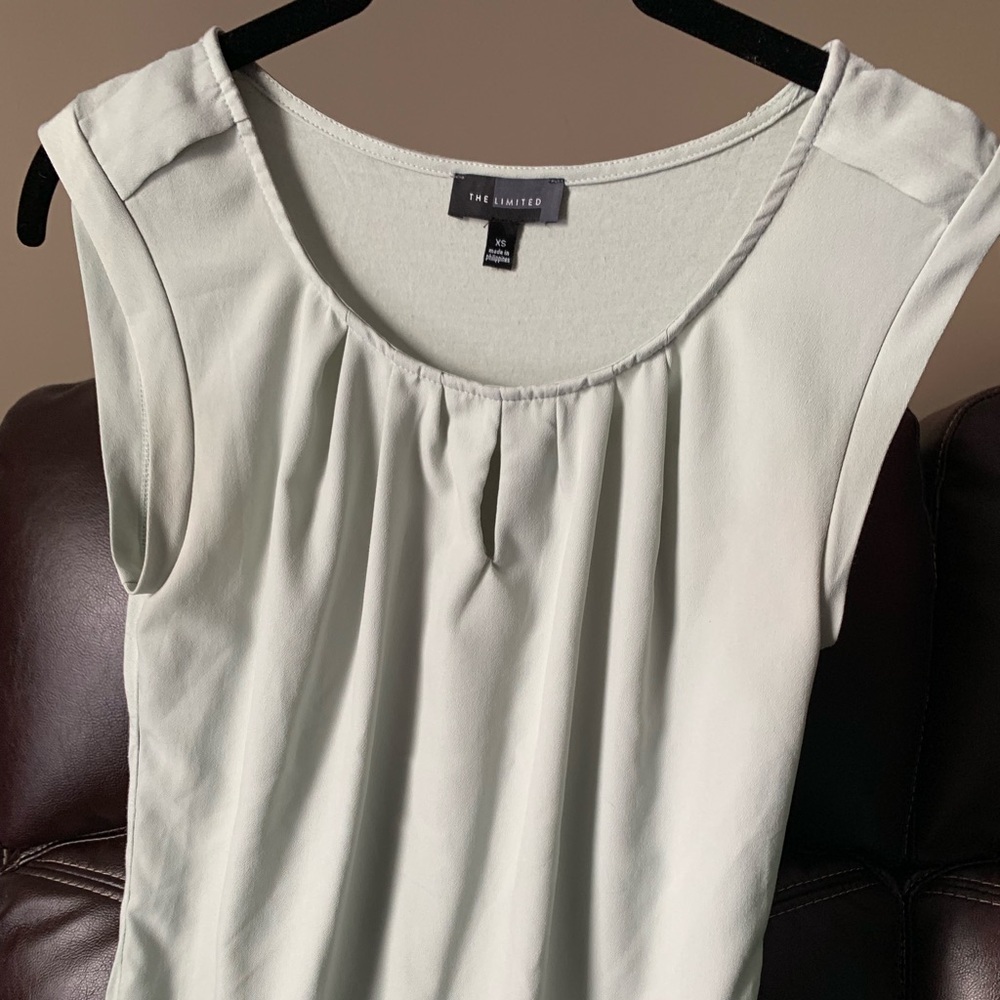 Taupe green short sleeved blouse The Limited XS